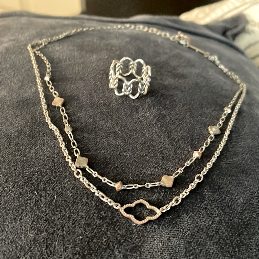Kendra Scott 2 Strand Silver Tone Necklace and link ring (size7)